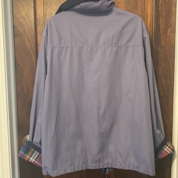 Mulberry Street lightweight purple and plaid hooded coat. Size Large. - Picture 2 of 9